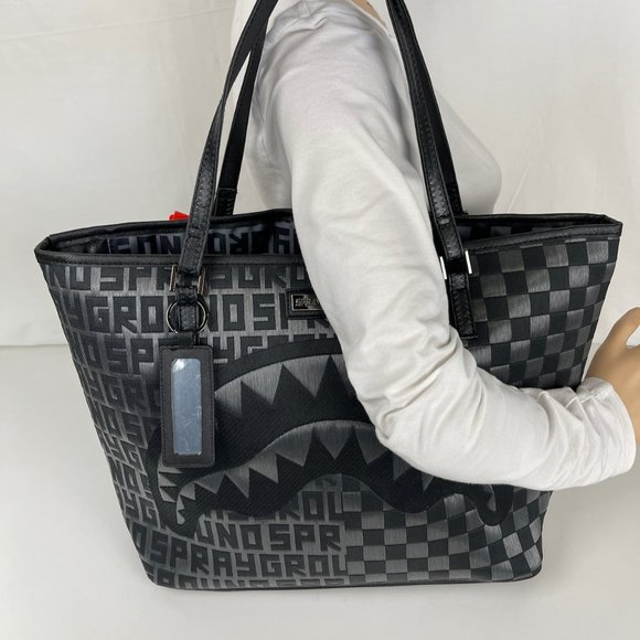 New Sprayground Fiber Optic Lightshow Tote - Picture 4 of 16